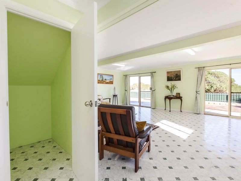 187 The Esplanade, Thompson Beach SA 5501