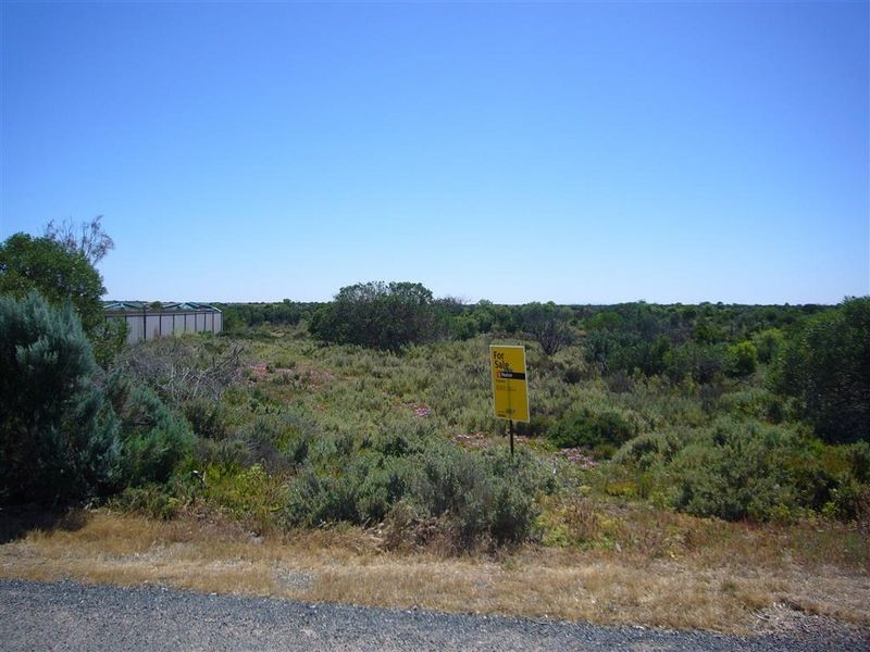 7 Kestrel Crescent, Thompson Beach SA 5501