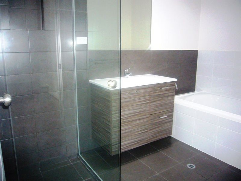 6 Chianti Lane, Mawson Lakes SA 5095