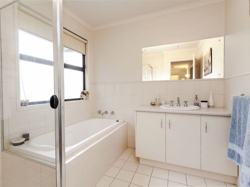 1B Frome Avenue, Hampstead Gardens SA 5086