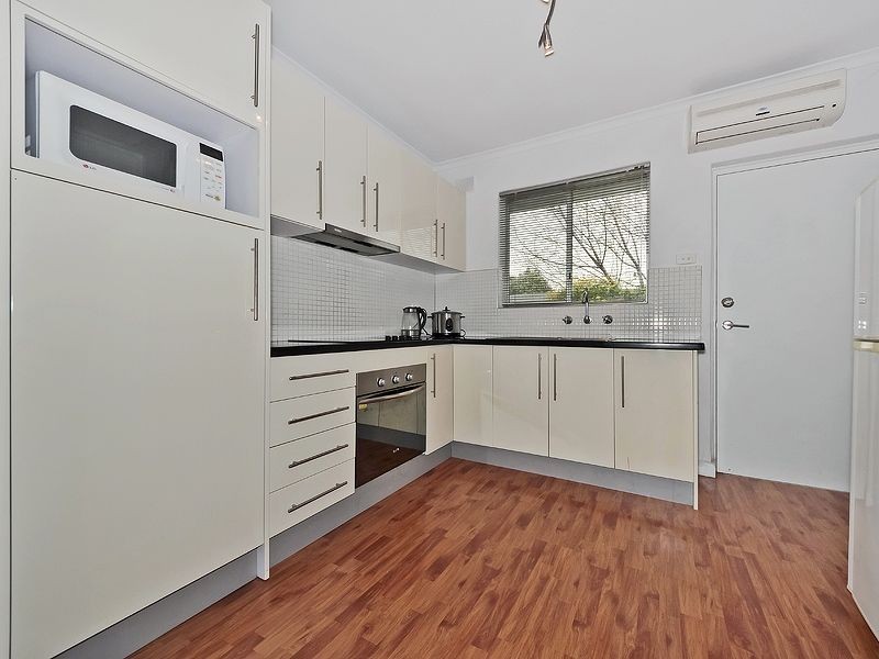 2/555 Torrens Road, Woodville SA 5011