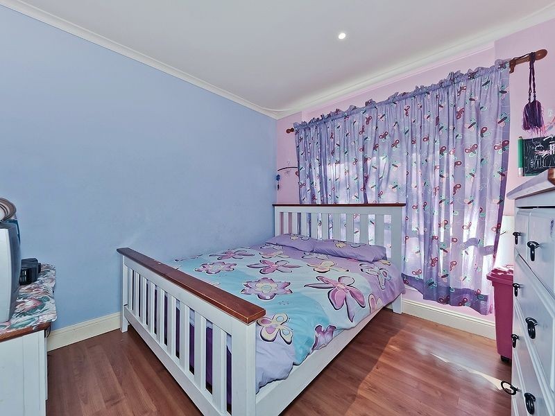 3 Laver Avenue, Gulfview Heights SA 5096