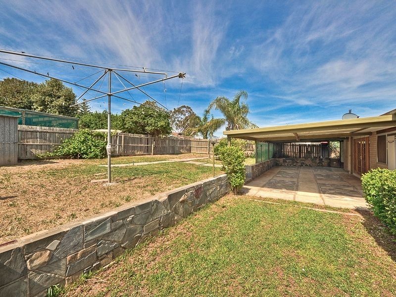 3 Laver Avenue, Gulfview Heights SA 5096