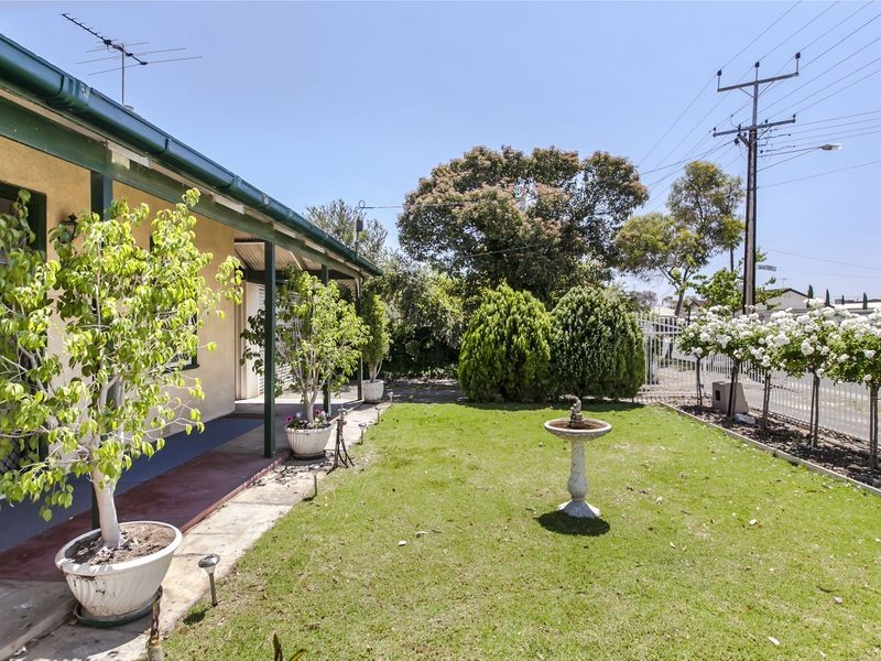 9 Gum Avenue, Dry Creek SA 5094