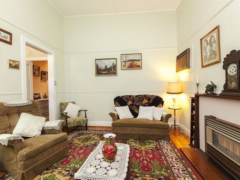 9 Gum Avenue, Dry Creek SA 5094