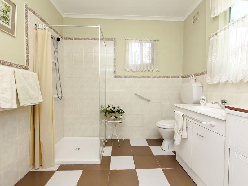 9 Gum Avenue, Dry Creek SA 5094