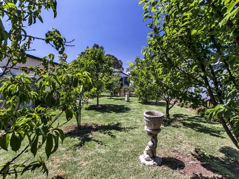 9 Gum Avenue, Dry Creek SA 5094