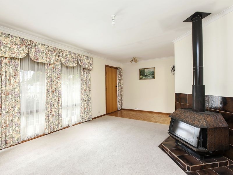 10 Wattle Avenue, Dry Creek SA 5094