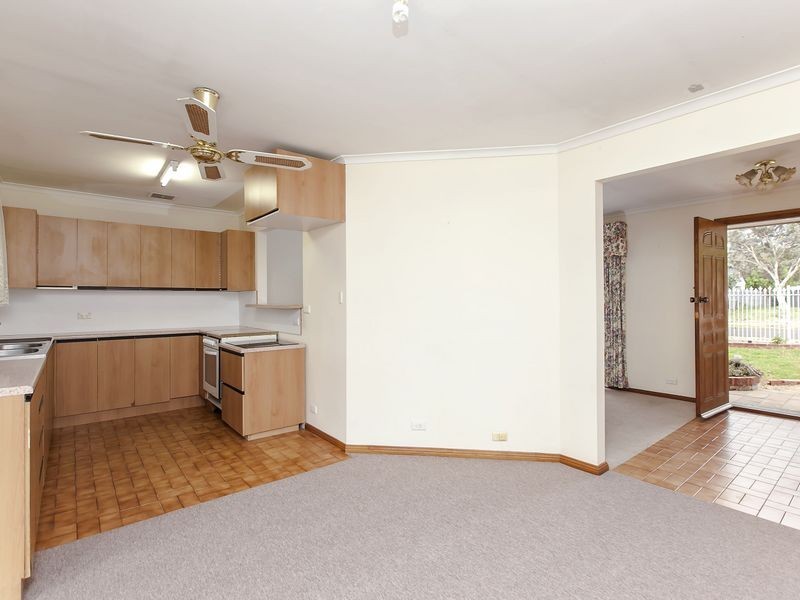 10 Wattle Avenue, Dry Creek SA 5094