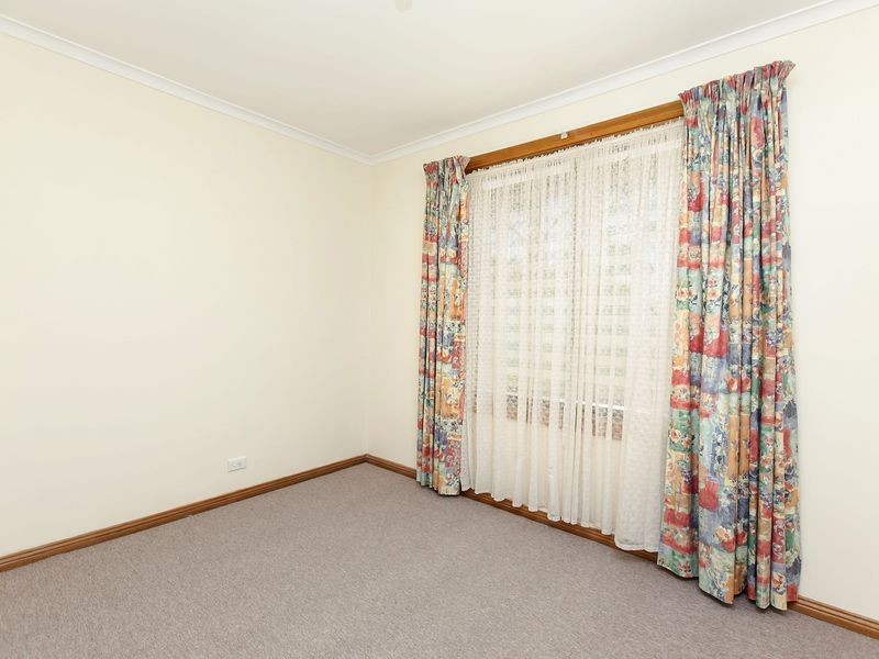 10 Wattle Avenue, Dry Creek SA 5094