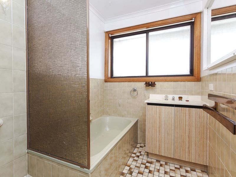 10 Wattle Avenue, Dry Creek SA 5094