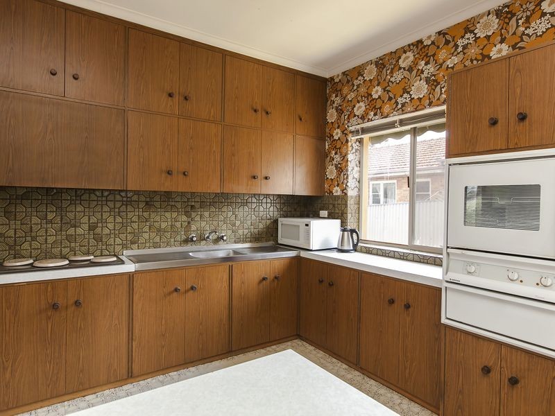 1 Prince Avenue, Blair Athol SA 5084