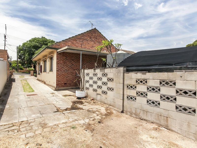 1 Prince Avenue, Blair Athol SA 5084