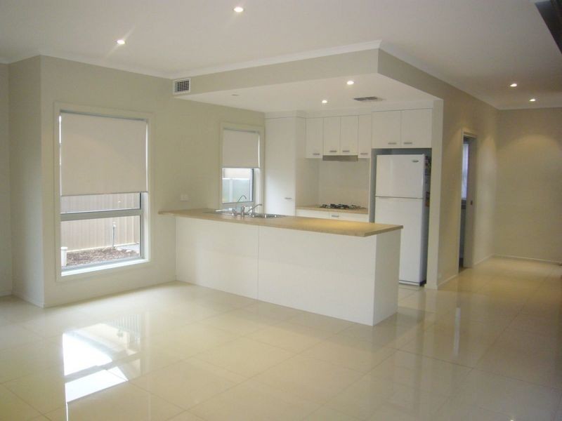 1/402 Regency Road, Prospect SA 5082