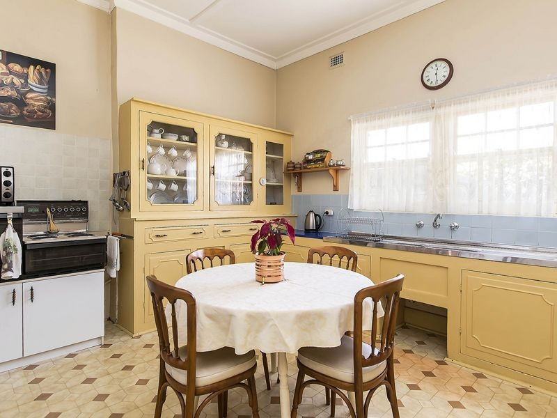 16 Barker Road, Prospect SA 5082