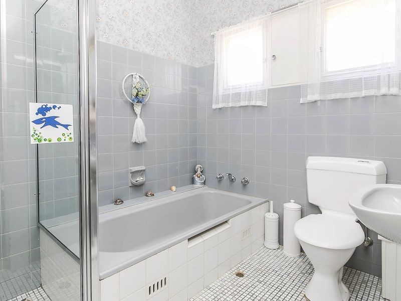 16 Barker Road, Prospect SA 5082