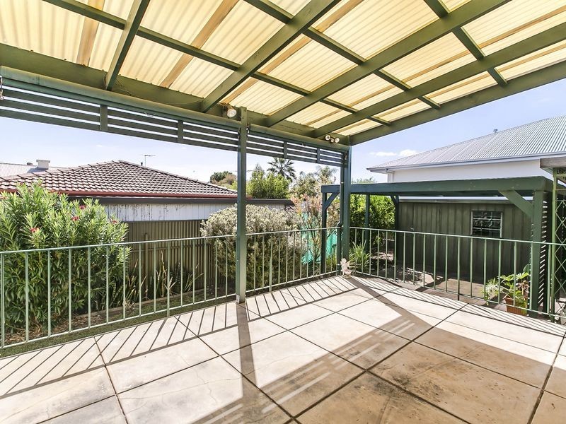 16 Barker Road, Prospect SA 5082