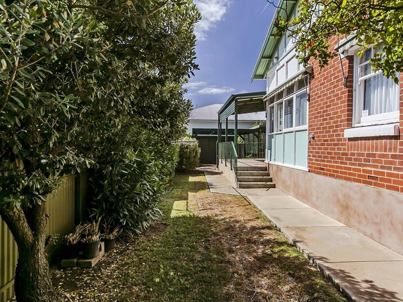 16 Barker Road, Prospect SA 5082