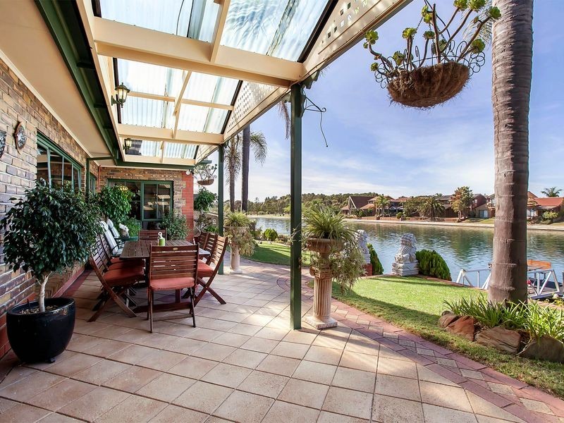 23 Hawaii Court, West Lakes SA 5021