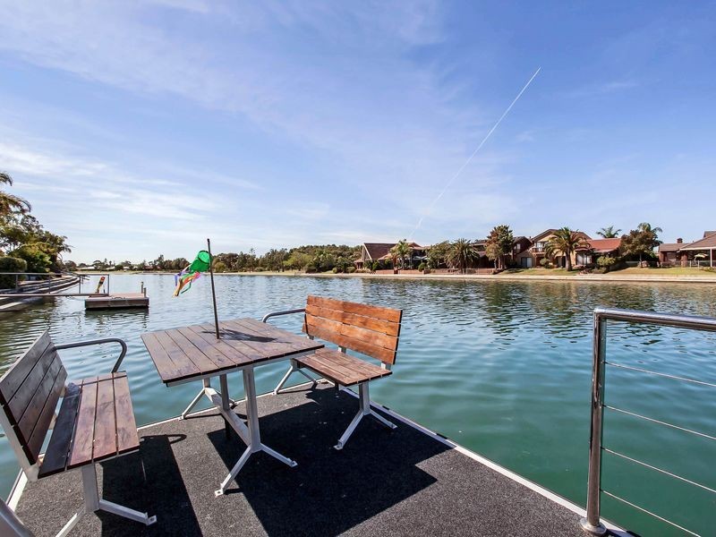 23 Hawaii Court, West Lakes SA 5021