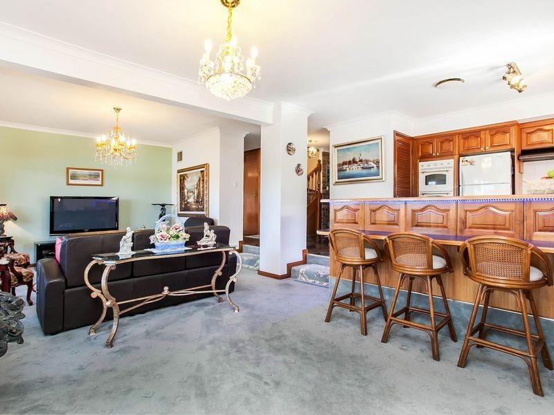 23 Hawaii Court, West Lakes SA 5021