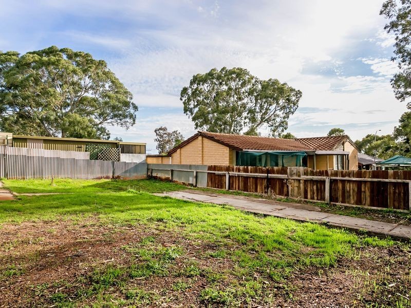 12 Burri Street, Ingle Farm SA 5098