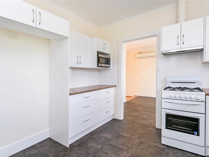 10 Hazel Grove, Semaphore Park SA 5019