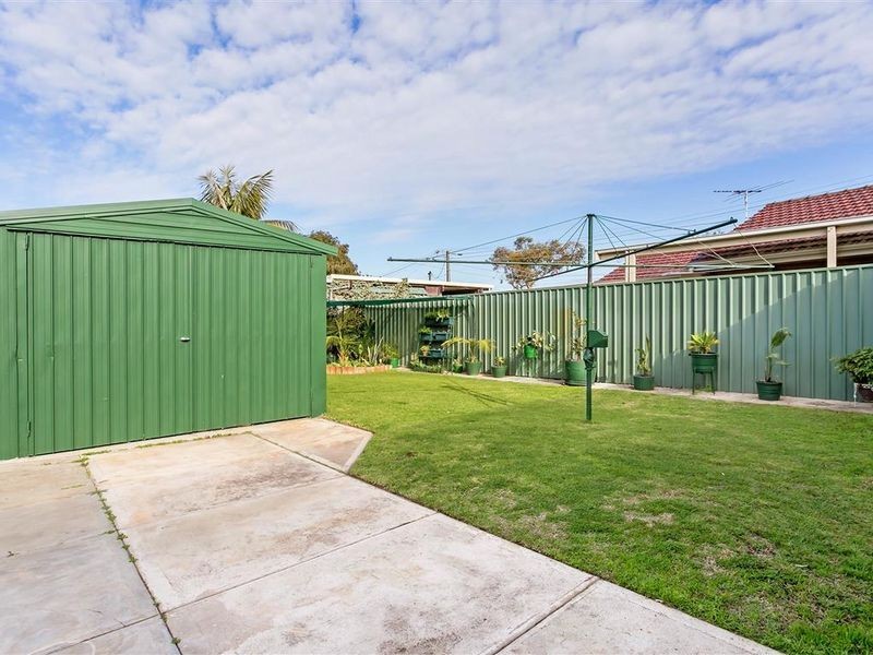 10 Hazel Grove, Semaphore Park SA 5019