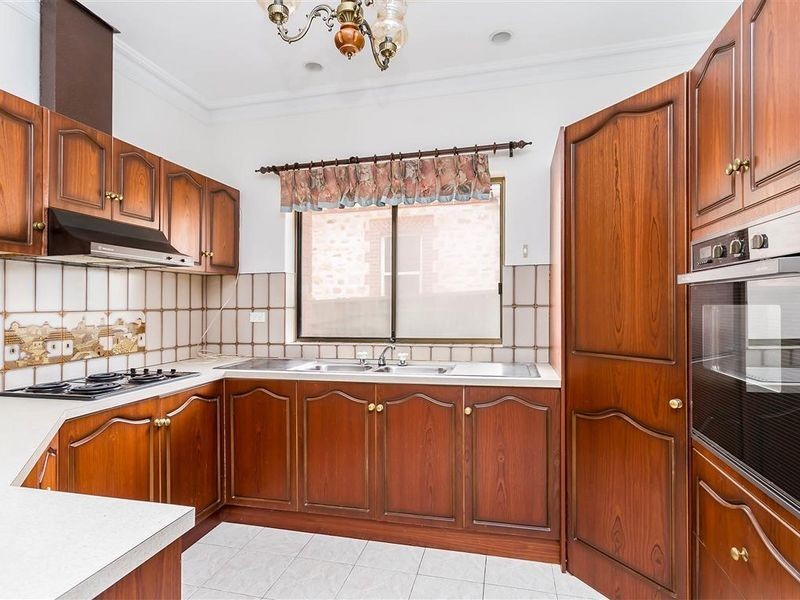 5 Johns Road, Prospect SA 5082