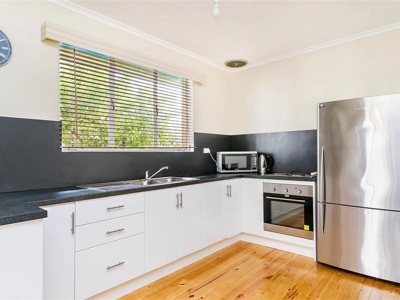 6 Whinham Street, Fitzroy SA 5082
