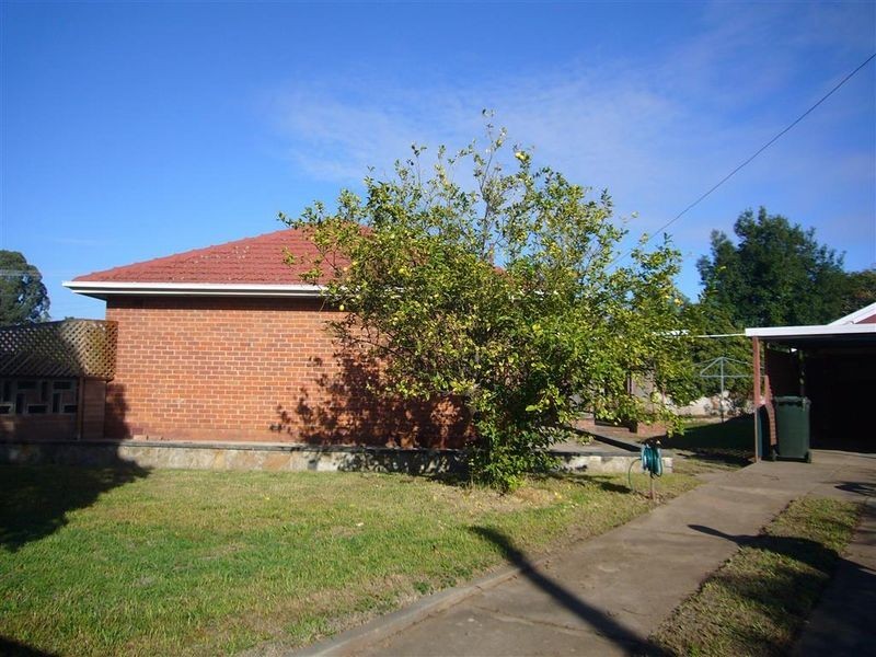 76 Florence Avenue, Blair Athol SA 5084