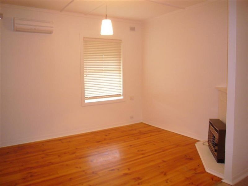 22 Simpson Avenue, Devon Park SA 5008