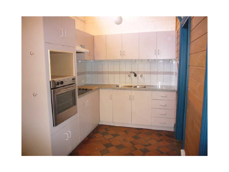 144 Drayton Street, Bowden SA 5007