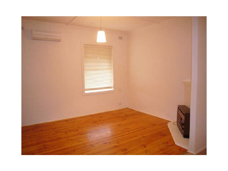 22 Simpson Avenue, Devon Park SA 5008