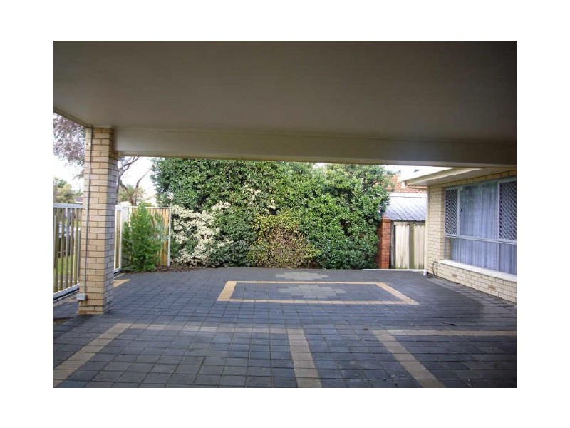 1 Alexander Avenue, Grange SA 5022