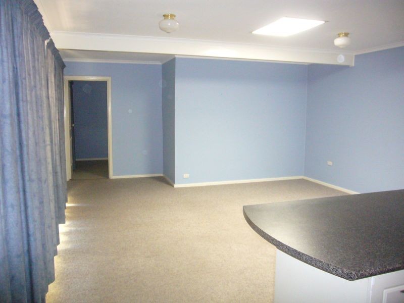 8 Glenview Avenue, Blair Athol SA 5084