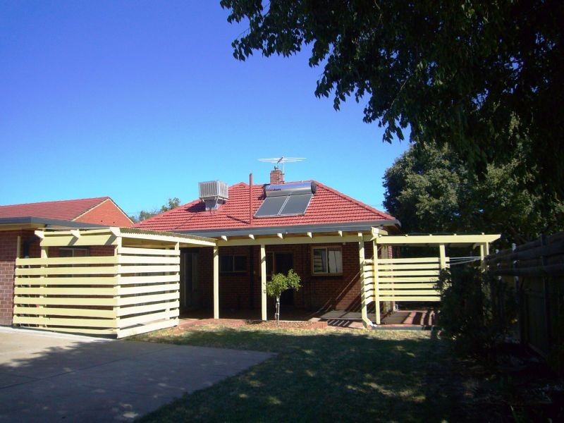 8 Glenview Avenue, Blair Athol SA 5084