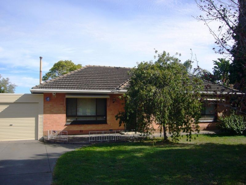 17 Morris Drive, Valley View SA 5093
