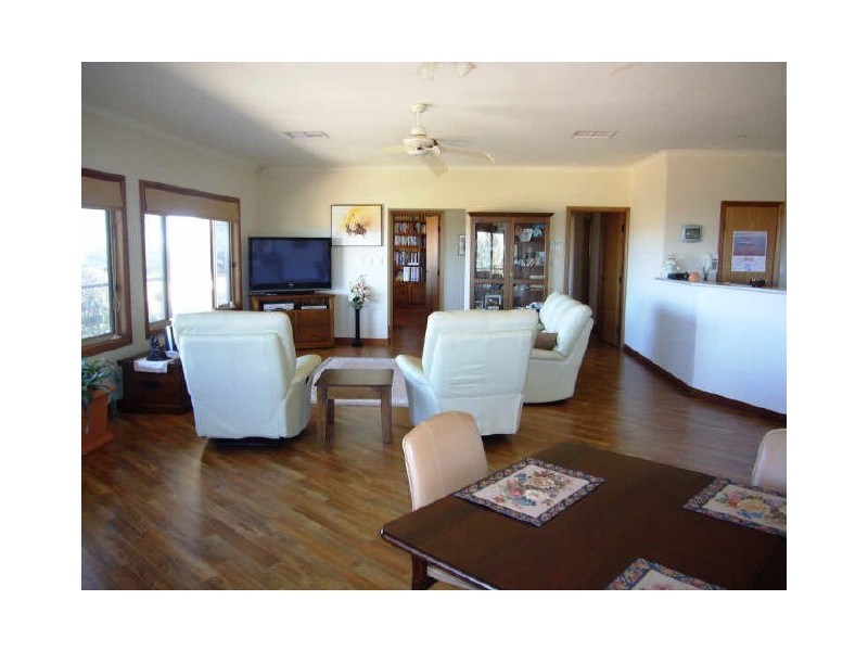 193 The Esplanade, Thompson Beach SA 5501