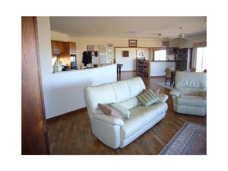 193 The Esplanade, Thompson Beach SA 5501