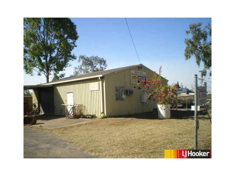8 Acacia Street, Moranbah QLD 4744