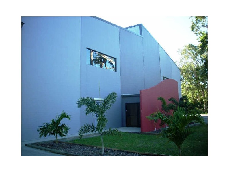 25 Lester Hansen Street, Slade Point QLD 4740