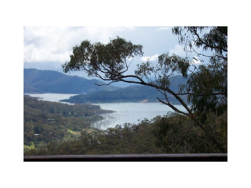 20 Taylor Bay Road, Eildon VIC 3713