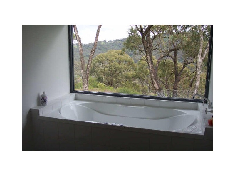 20 Taylor Bay Road, Eildon VIC 3713