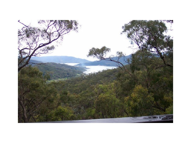 20 Taylor Bay Road, Eildon VIC 3713