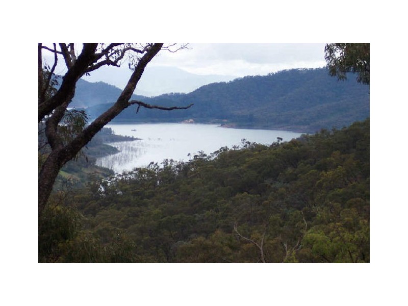 20 Taylor Bay Road, Eildon VIC 3713