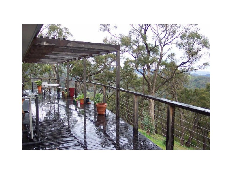 20 Taylor Bay Road, Eildon VIC 3713