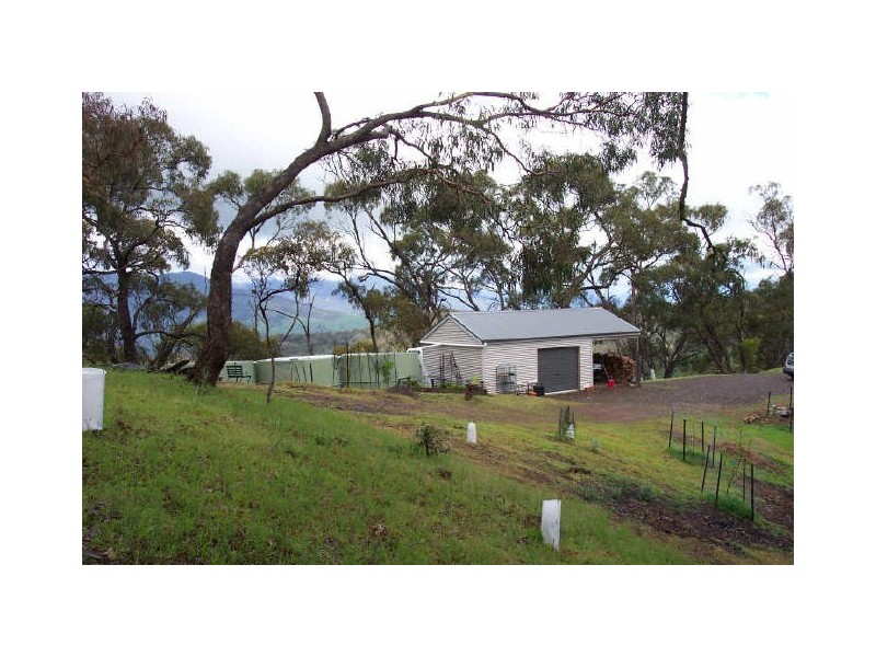 20 Taylor Bay Road, Eildon VIC 3713