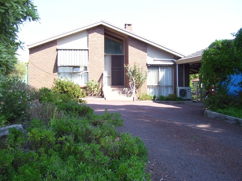 68 Myrtle Street, Alexandra VIC 3714