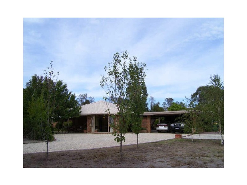 30 Halls Flat Road, Alexandra VIC 3714